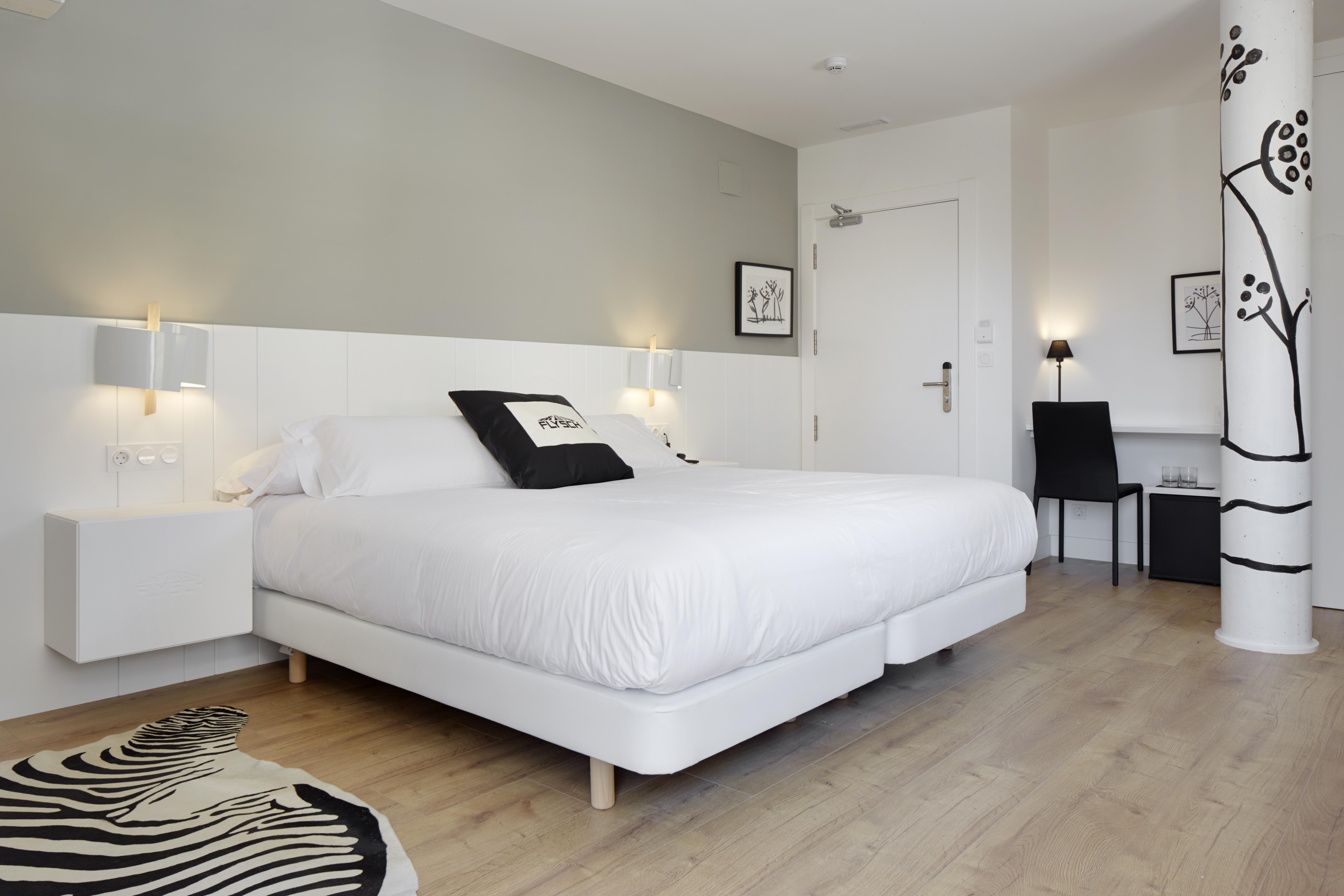Hotel Flysch Сумая Экстерьер фото