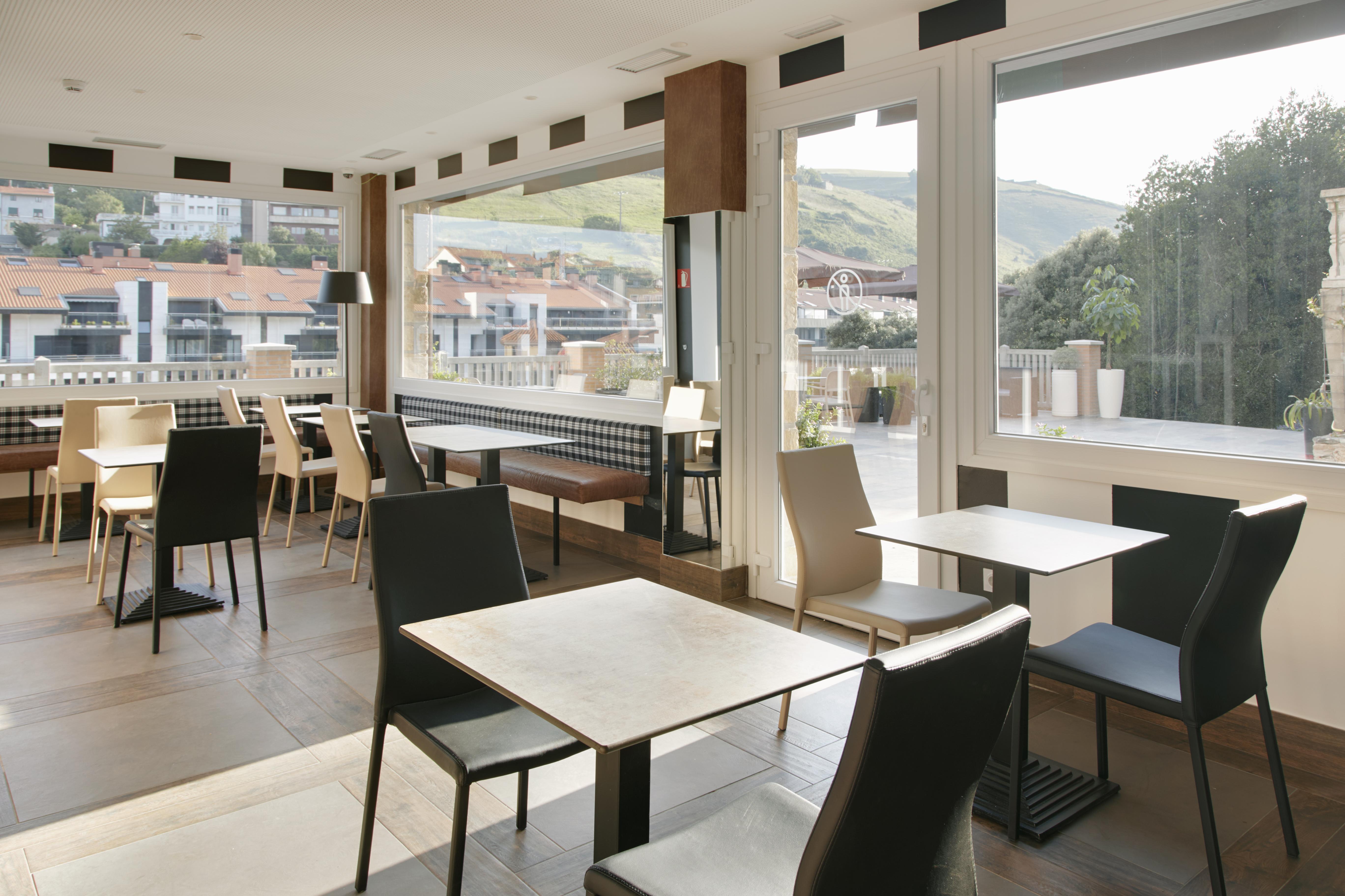 Hotel Flysch Сумая Экстерьер фото