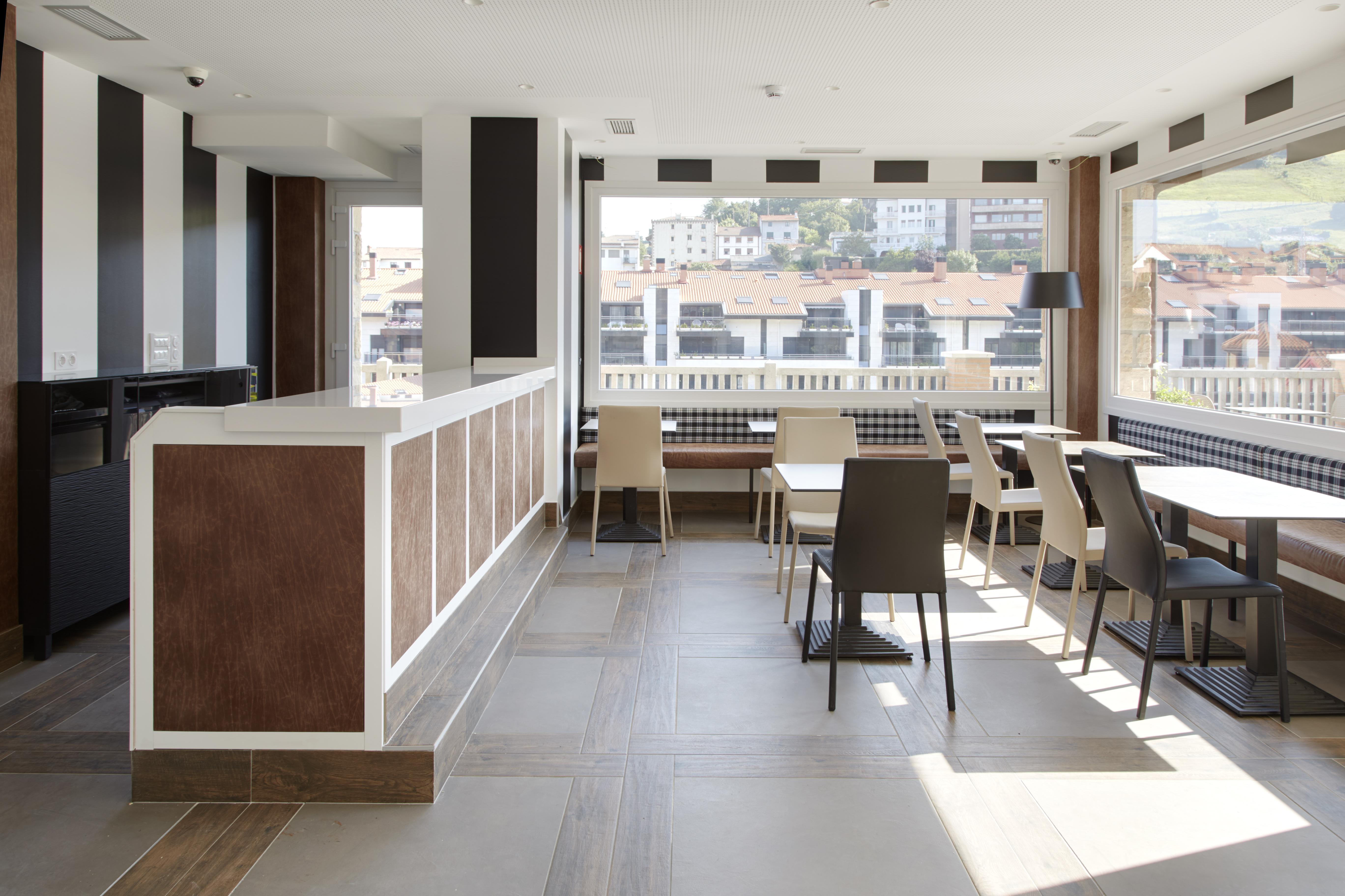 Hotel Flysch Сумая Экстерьер фото