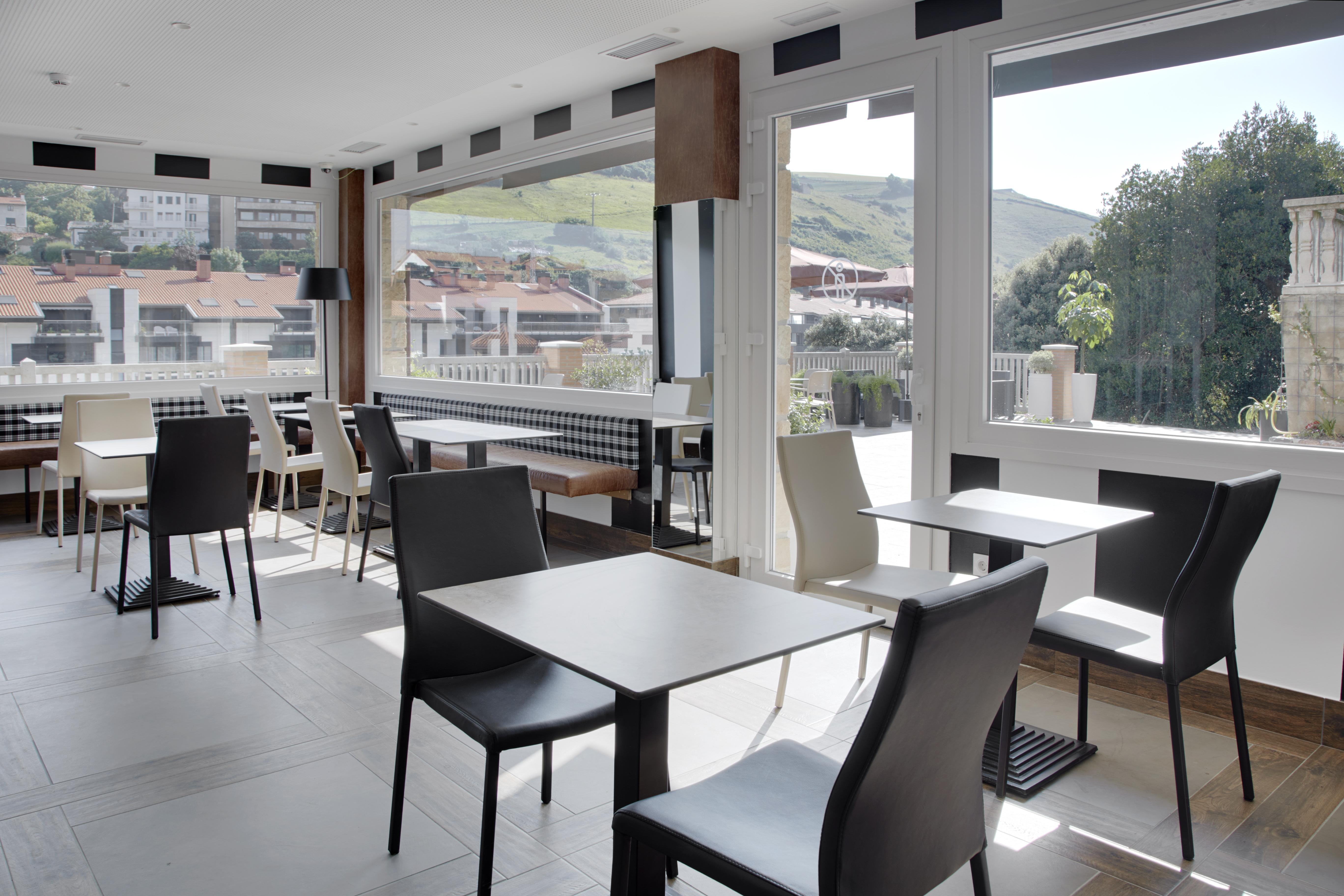 Hotel Flysch Сумая Экстерьер фото