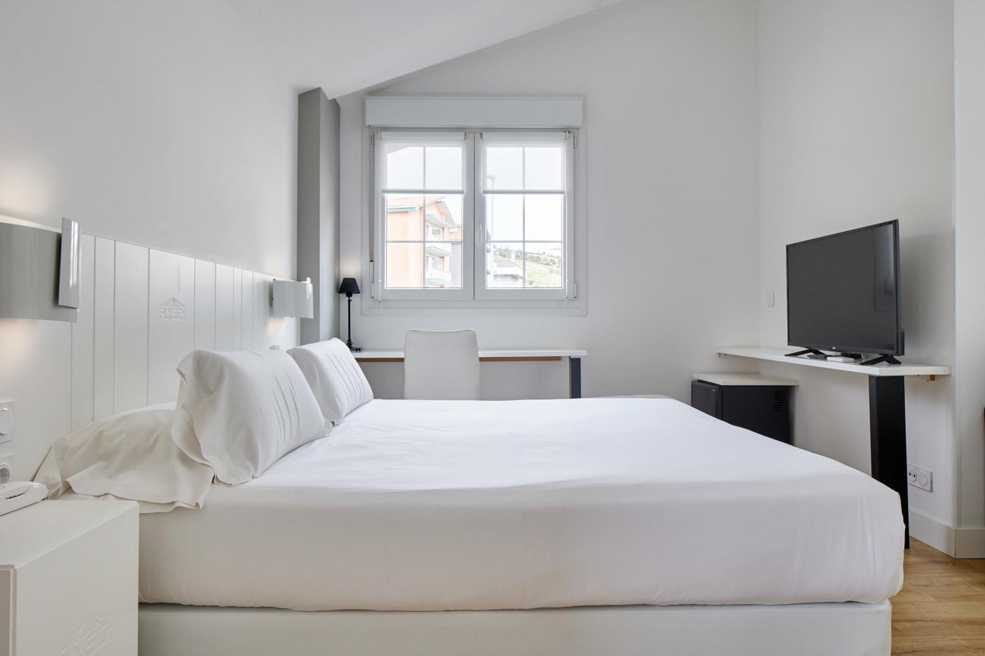 Hotel Flysch Сумая Экстерьер фото